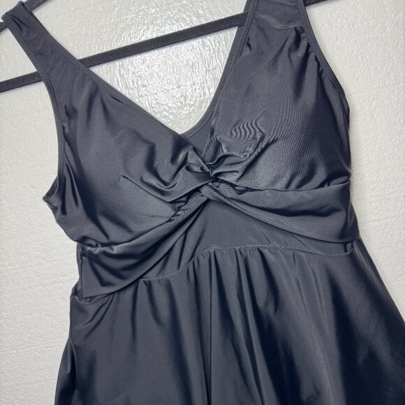 Torrid Womens Plus Sz 1 1X Black Asymmetrical One Piece Swim Dress Bathing Suit - Picture 6 of 12